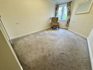 Bedroom- click for photo gallery